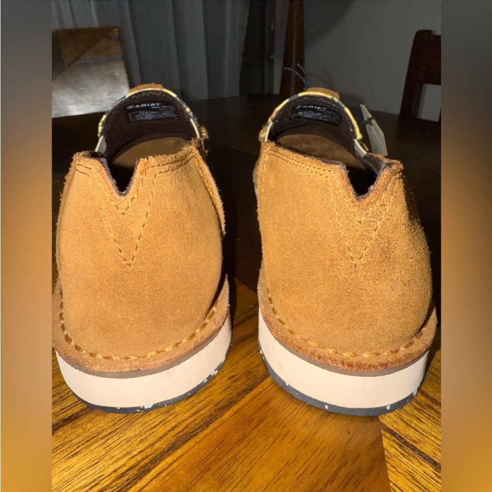 SOLDNWT Ariat sun flowers cruiser leather and textile upper size 9 - Picture 4 of 9